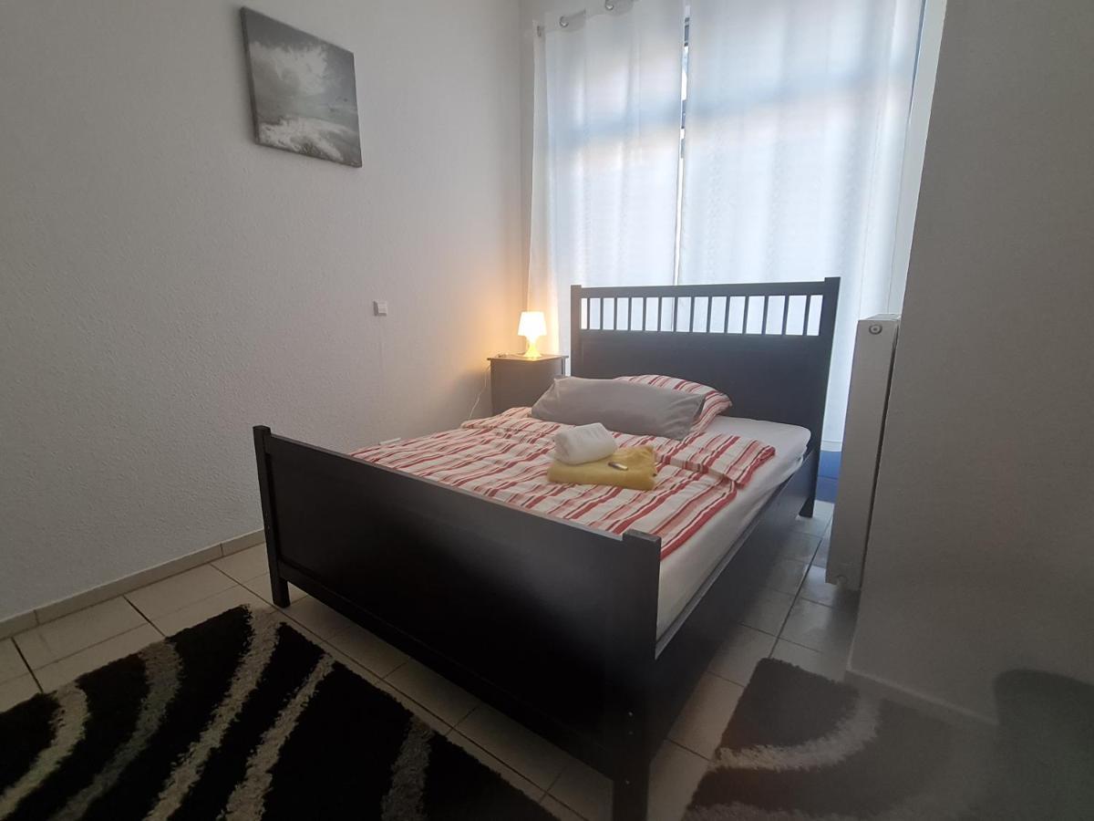 Mundelsheim Pension Am Rathaus, 24H Check-In المظهر الخارجي الصورة